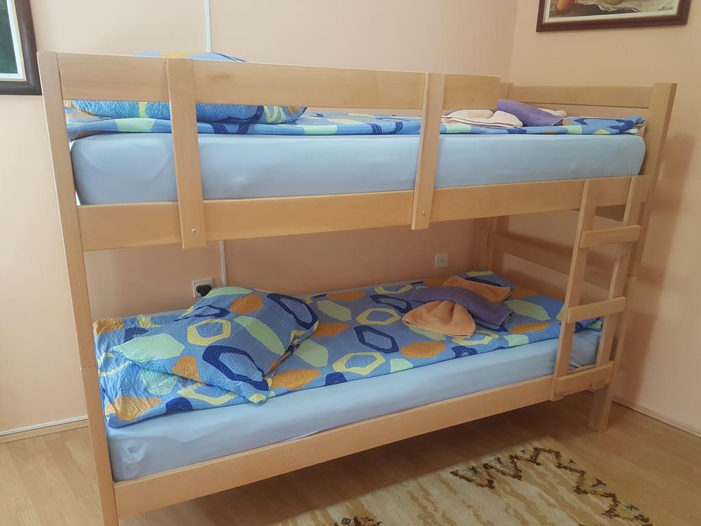 Guest House Rose Smederevska Palanka Ngoại thất bức ảnh